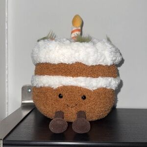 Jellycat Amuseables Carrot Cake